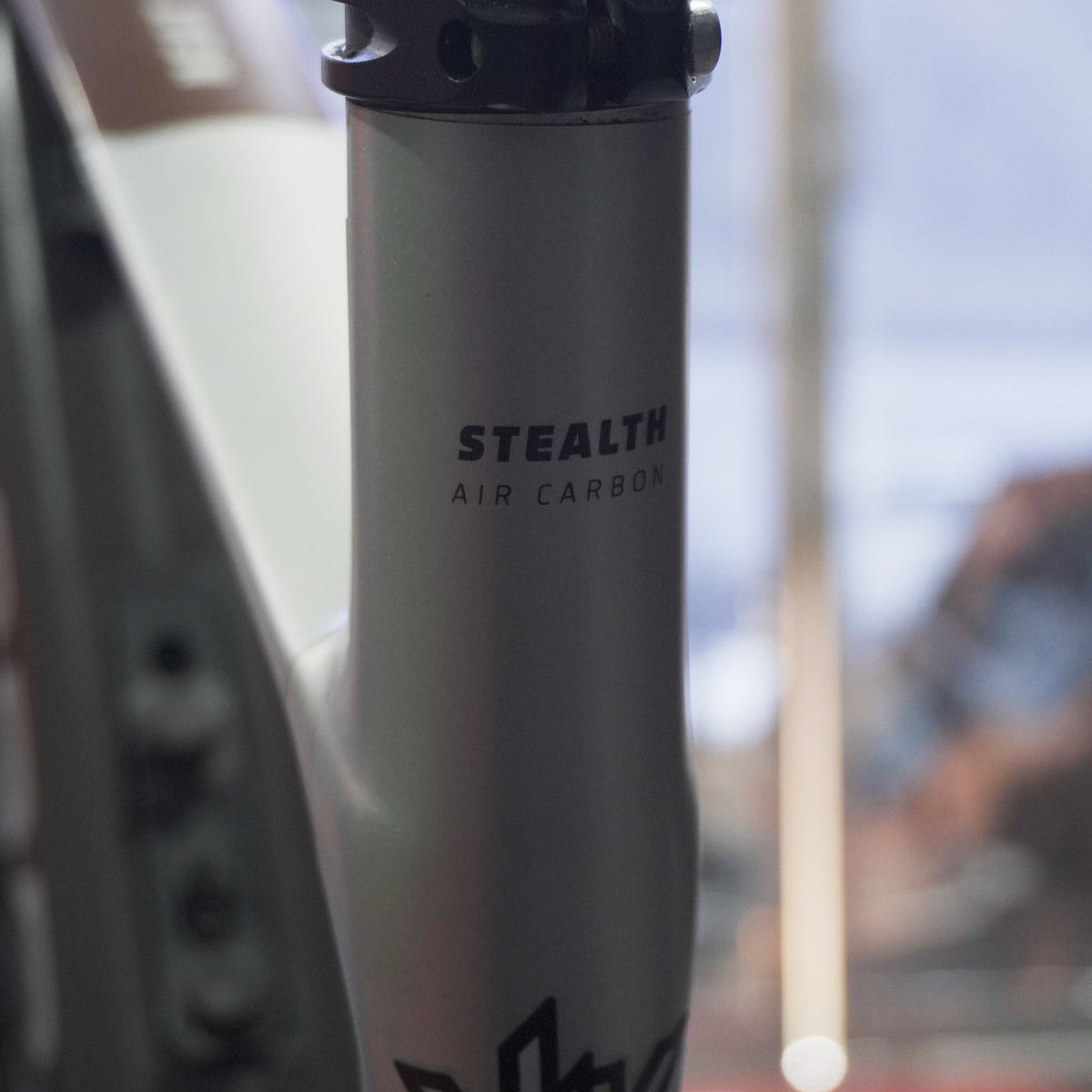 Bicicleta E-Bike Mondraker Neat R