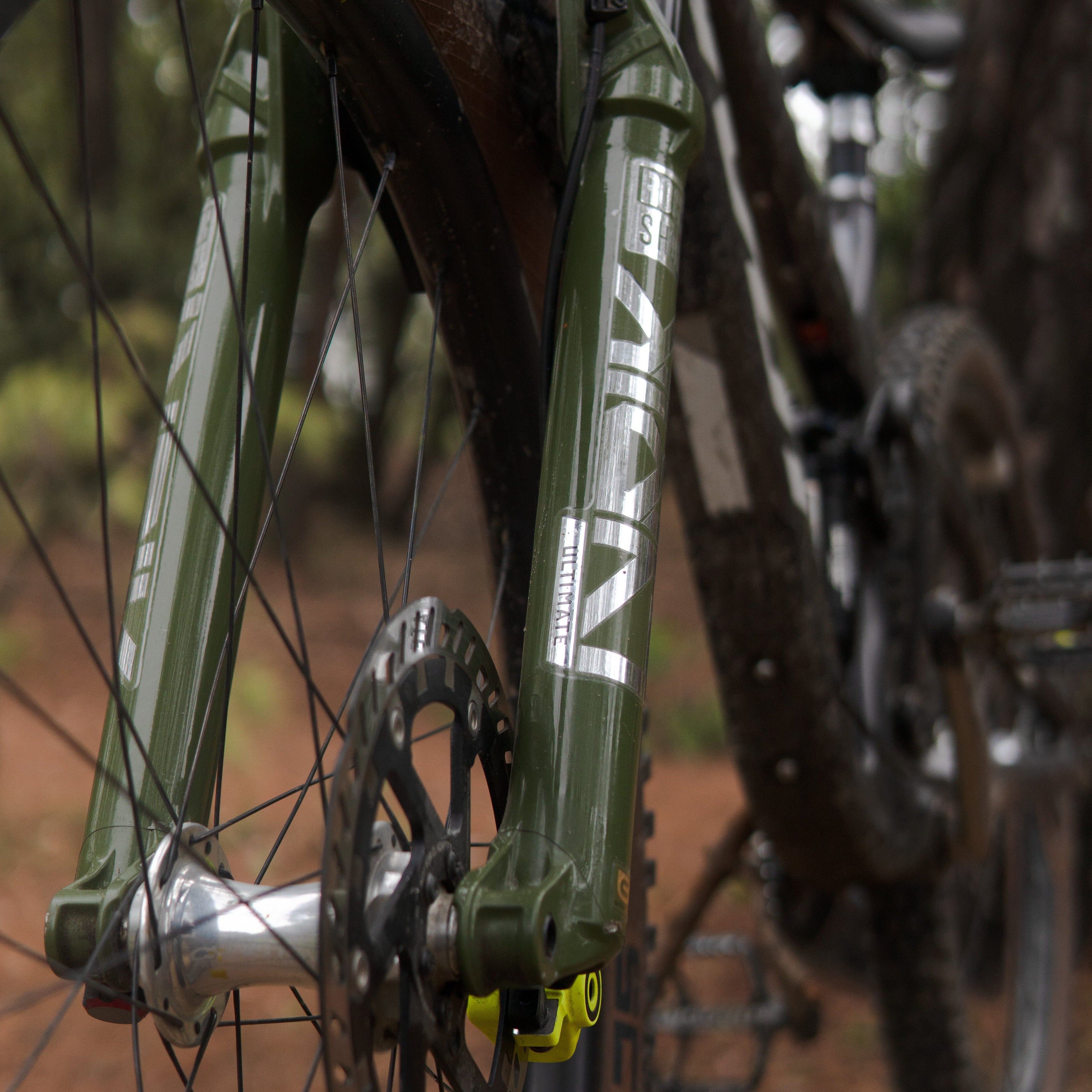 Suspensión Rockshox Lyrik 29" 2025 charger 3.1 150mm o 160mm Verde