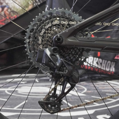 Bicicleta E-Bike Mondraker Neat R