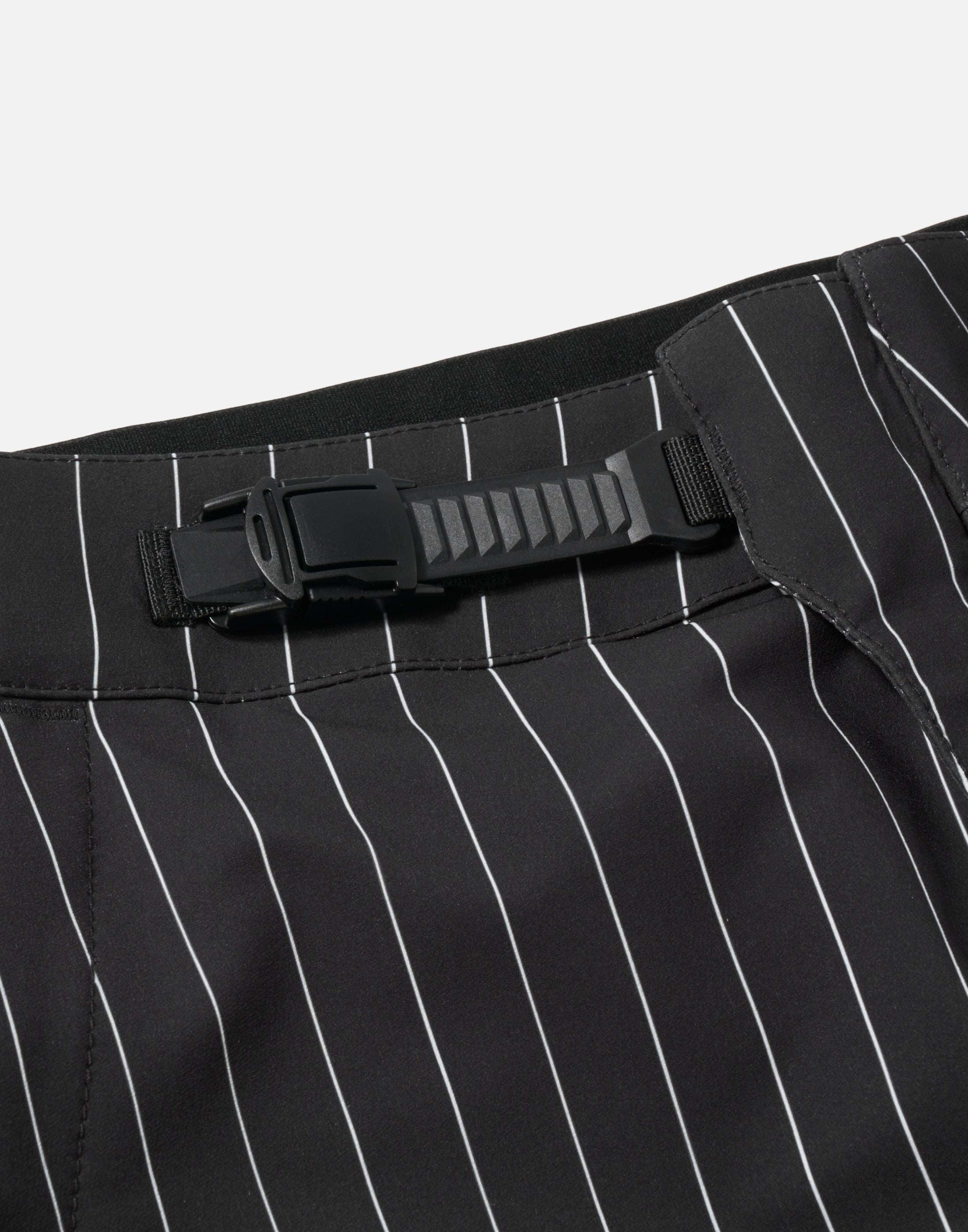 Pantalón Loose Riders CS Casual Pinstripe